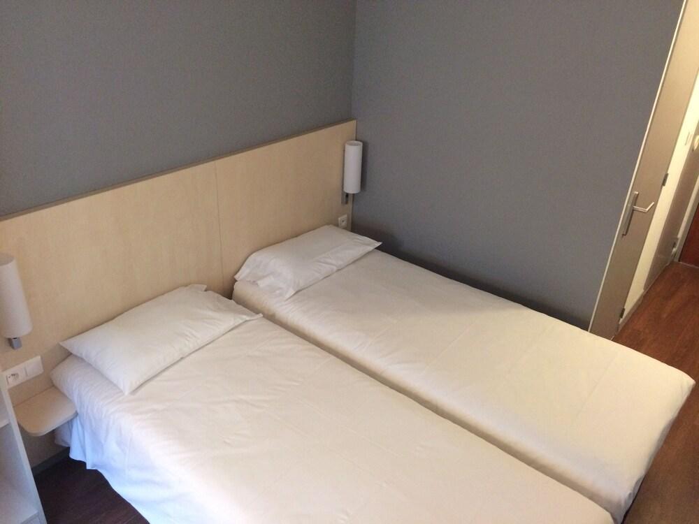 Ibis Budget Cannes Centre Ville Ngoại thất bức ảnh